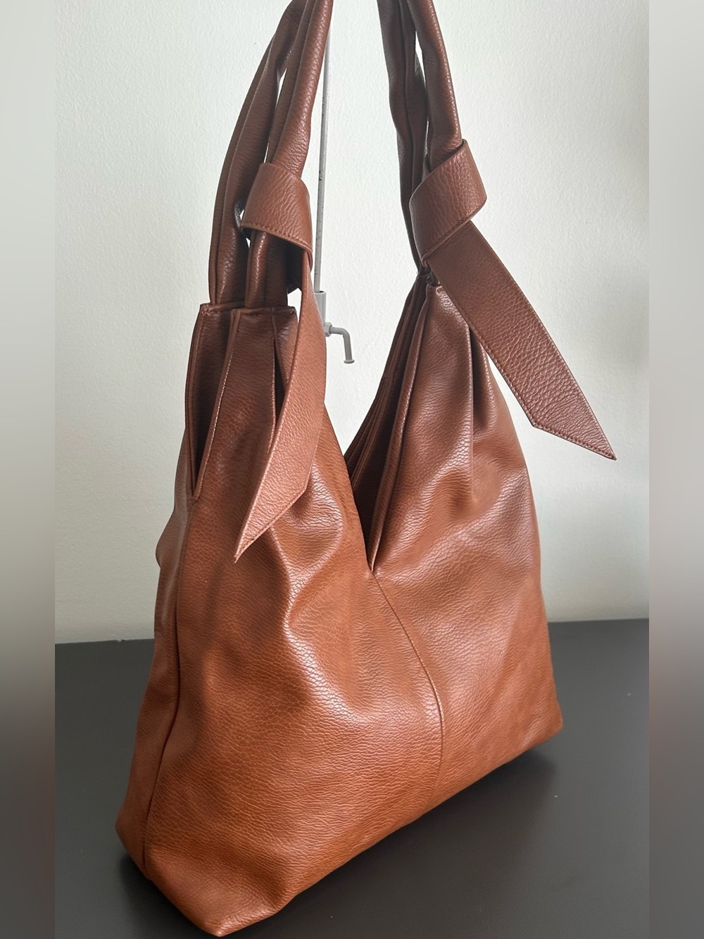 Sondra Roberts Brown Faux Leather Oversized Slouchy Hobo Shoulder Tote Bag - Picture 5 of 12